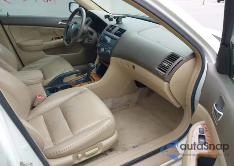 2003 Honda Accord 3.0 Ex from USA, damaged, VIN 1HGCM66513A084417